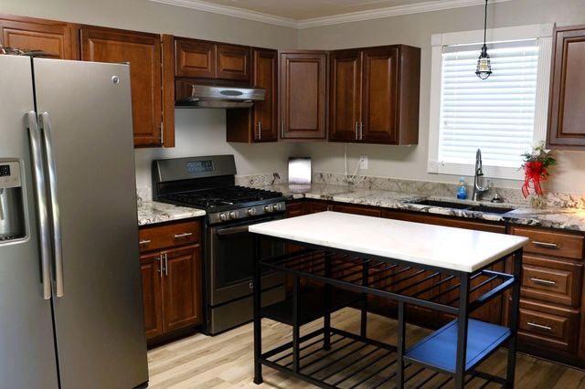 14902 West Main Street, Cut Off, LA 70345