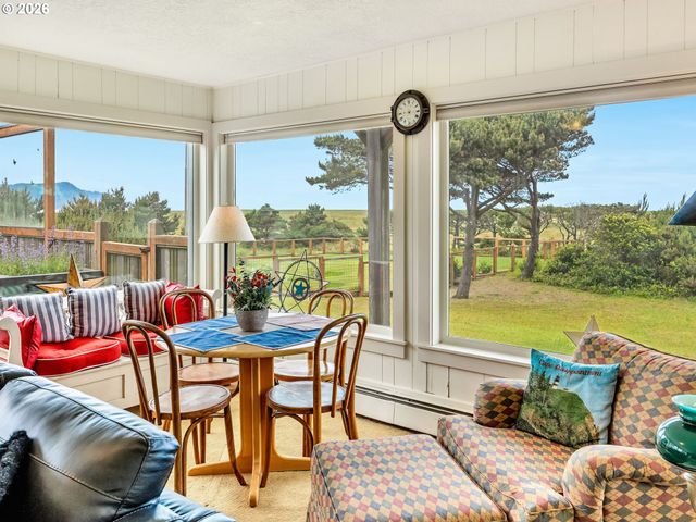 1768 N OCEAN Ave, Gearhart, OR 97138