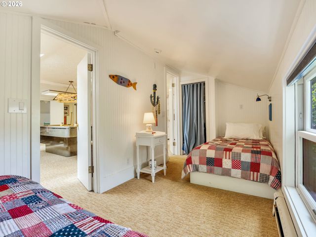 1768 N OCEAN Ave, Gearhart, OR 97138
