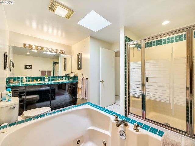 1768 N OCEAN Ave, Gearhart, OR 97138
