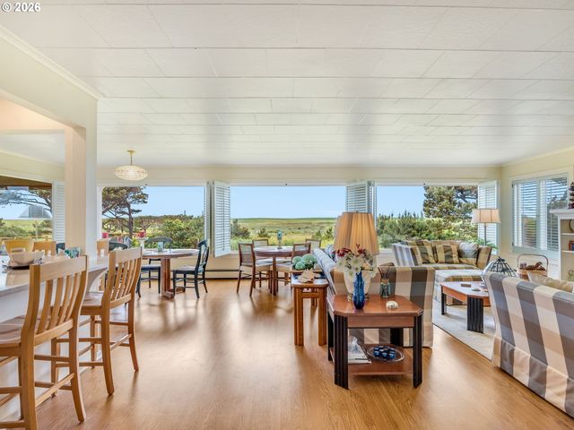 1768 N OCEAN Ave, Gearhart, OR 97138
