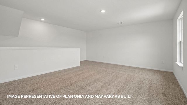 181 MUSTANG LAKE CIR, Buda, TX 78610
