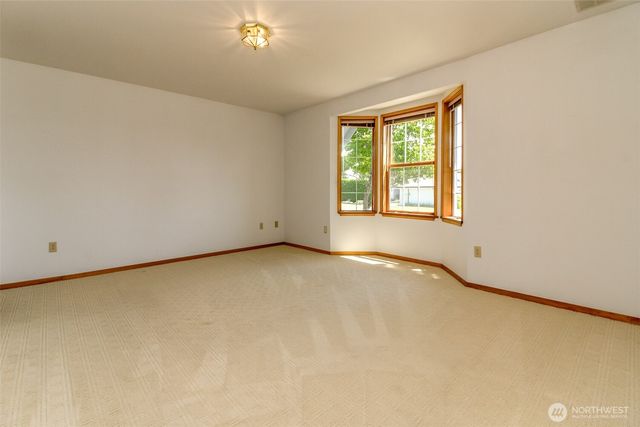 25421 99th Avenue Ct E, Graham, WA 98338