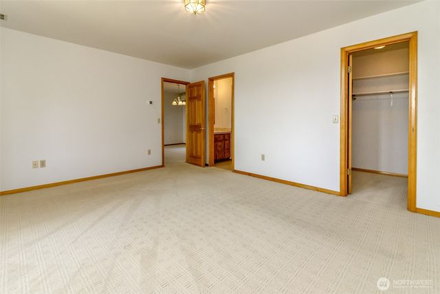 25421 99th Avenue Ct E, Graham, WA 98338