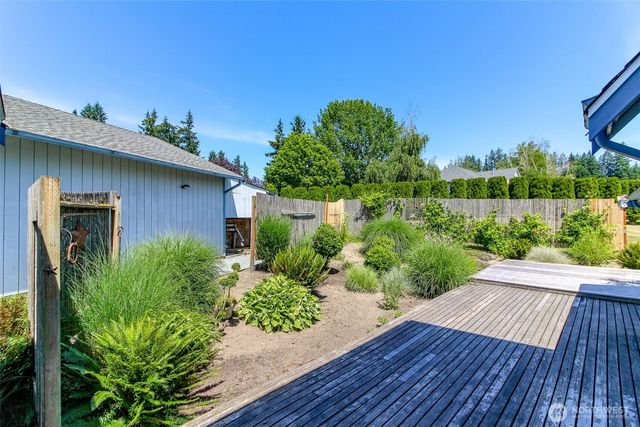 25421 99th Avenue Ct E, Graham, WA 98338