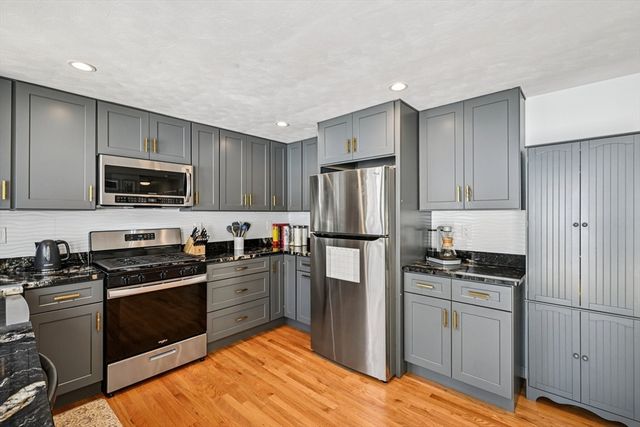 265 Manning St, Hudson, MA 01749