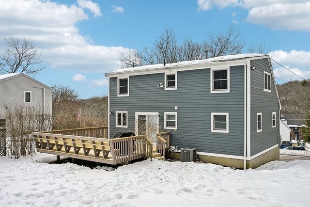 265 Manning St, Hudson, MA 01749