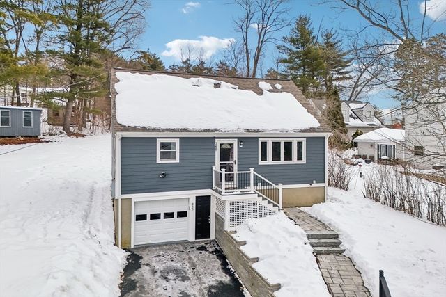 265 Manning St, Hudson, MA 01749