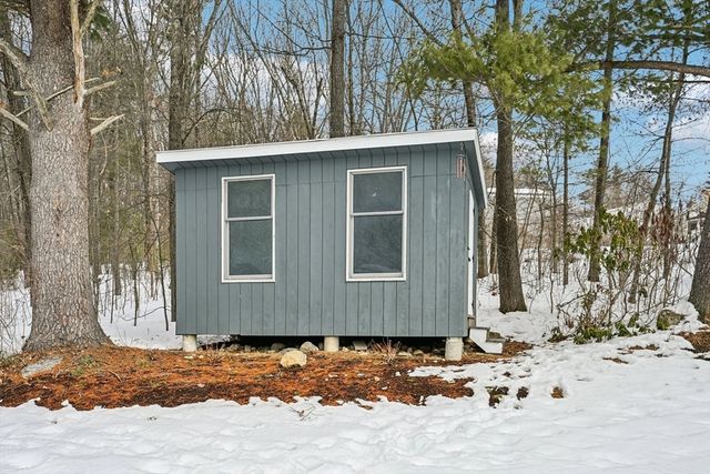 265 Manning St, Hudson, MA 01749