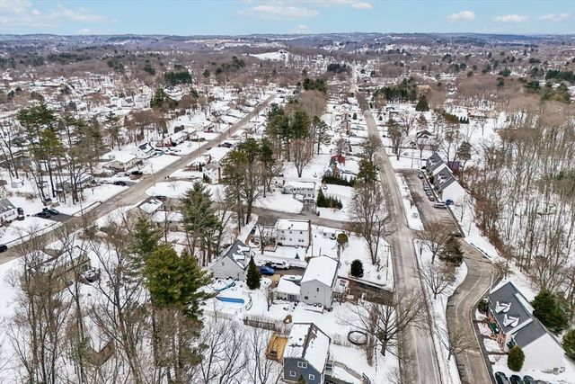 265 Manning St, Hudson, MA 01749