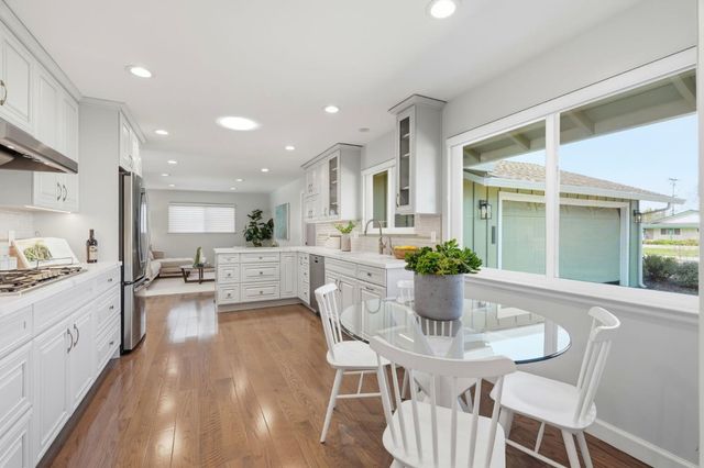 1380 Ridgeley Drive, Campbell, CA 95008