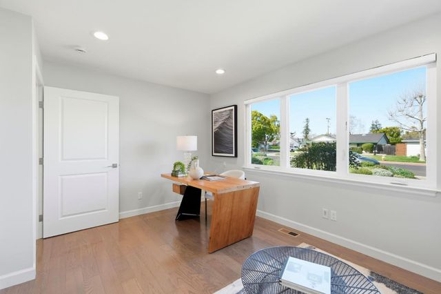 1380 Ridgeley Drive, Campbell, CA 95008