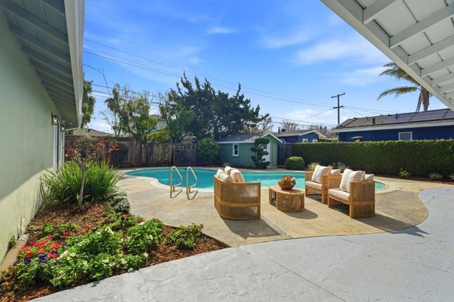 1380 Ridgeley Drive, Campbell, CA 95008