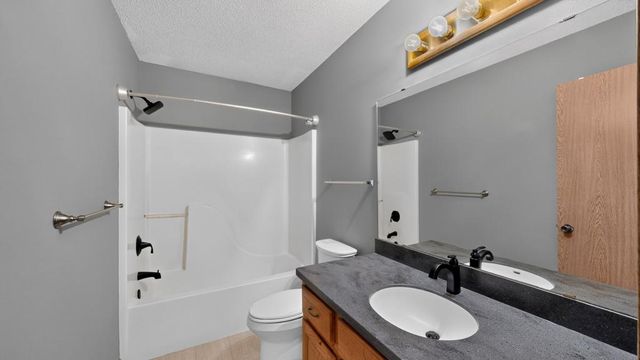 3536 Kelsey Lane SW, Rochester, MN 55902
