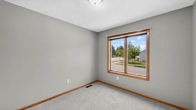 3536 Kelsey Lane SW, Rochester, MN 55902