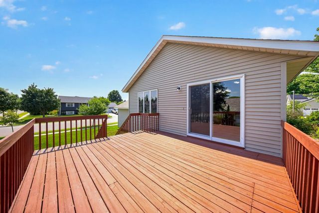 3536 Kelsey Lane SW, Rochester, MN 55902