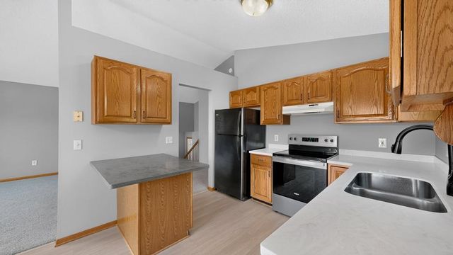 3536 Kelsey Lane SW, Rochester, MN 55902