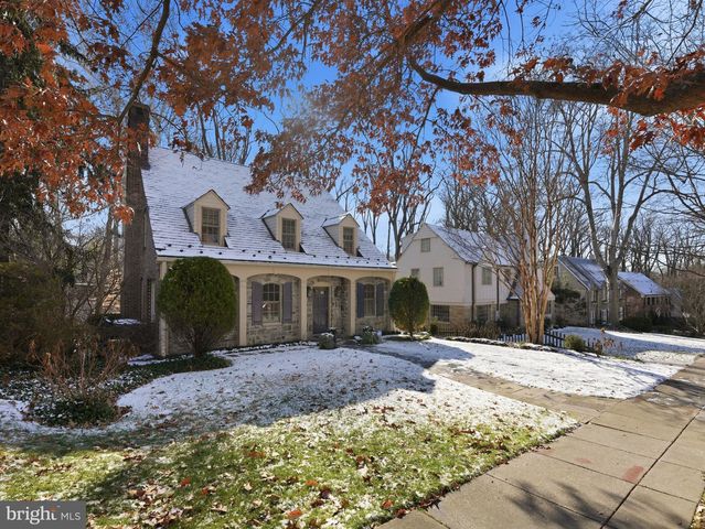 4944 QUEBEC ST NW, Washington, DC 20016