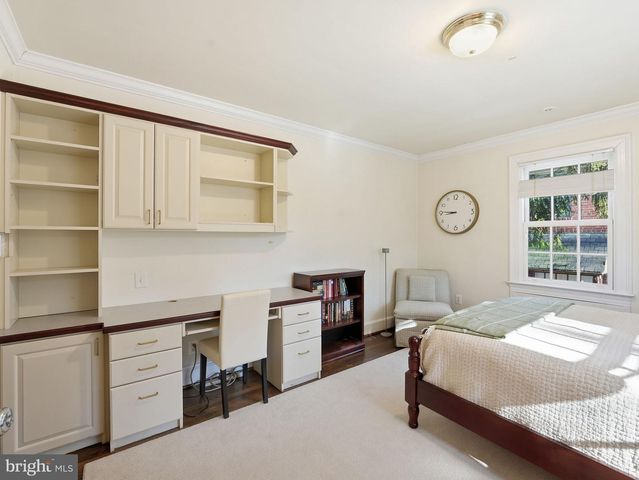 4944 QUEBEC ST NW, Washington, DC 20016