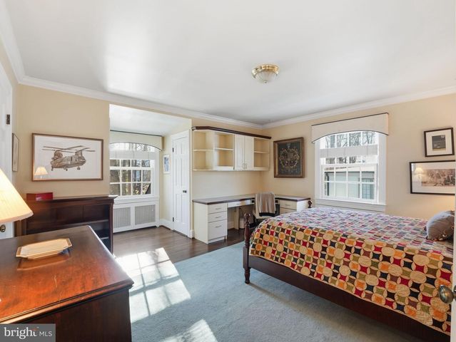 4944 QUEBEC ST NW, Washington, DC 20016