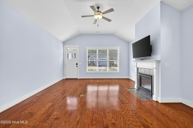 376 Southbend Court NE, Leland, NC 28451