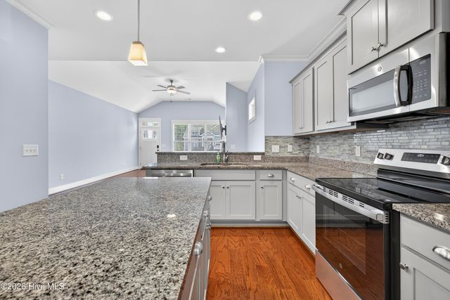 376 Southbend Court NE, Leland, NC 28451