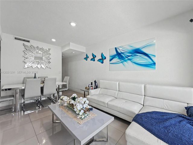 25886 SW 144th Ct, Homestead, FL 33032
