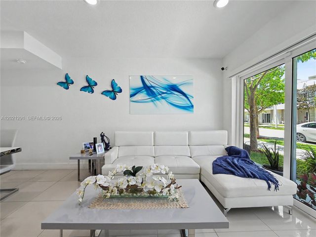 25886 SW 144th Ct, Homestead, FL 33032
