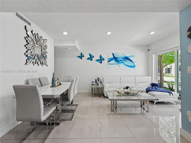 25886 SW 144th Ct, Homestead, FL 33032