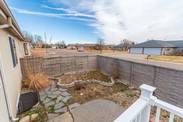 16 Posada Dr, Pueblo, CO 81005