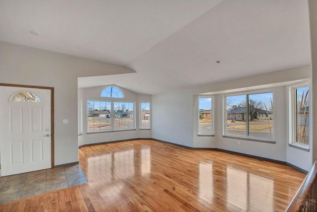 16 Posada Dr, Pueblo, CO 81005