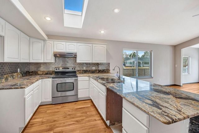 16 Posada Dr, Pueblo, CO 81005