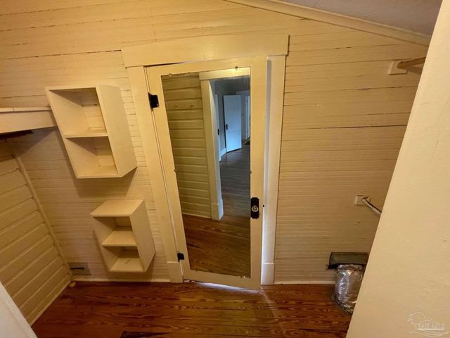 1310 E Strong St, Pensacola, FL 32501