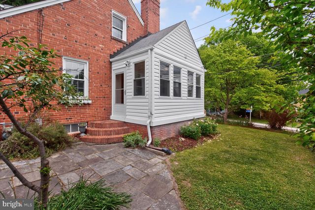 25 WILLIAMS ST, Rockville, MD 20850