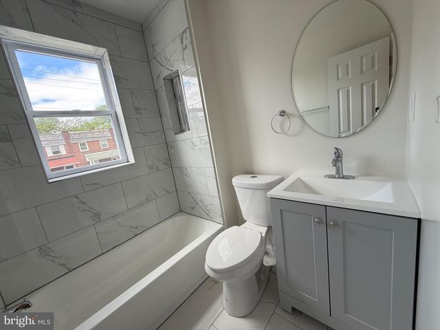 5215 READY AVE, Baltimore, MD 21212