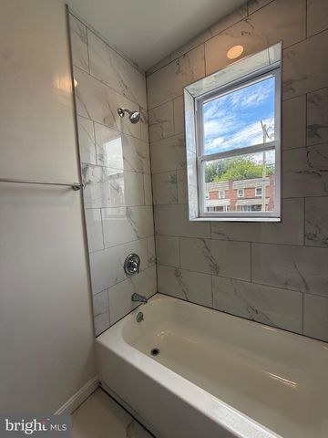 5215 READY AVE, Baltimore, MD 21212
