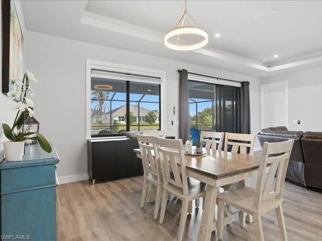 405 SE 2nd ST, Cape Coral, FL 33990