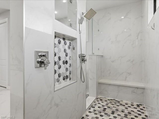 405 SE 2nd ST, Cape Coral, FL 33990