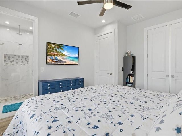 405 SE 2nd ST, Cape Coral, FL 33990