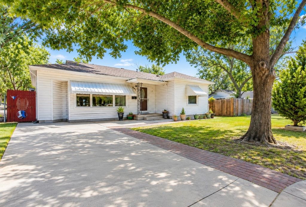 5041 Fairfax Street, Fort Worth, TX 76116