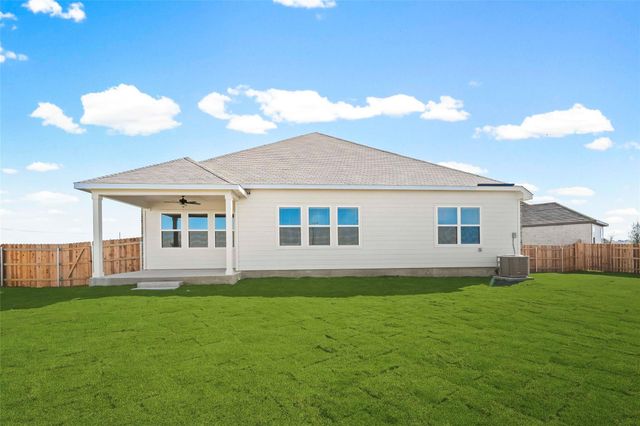521 West Luna Blue LN, Jarrell, TX 76537