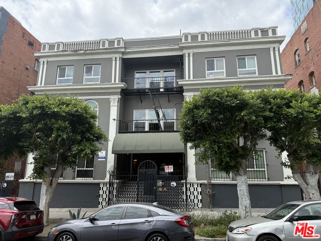 681 Shatto Place, Los Angeles, CA 90005