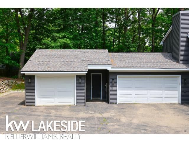 5096 Mohawk Avenue, Clarkston, MI 48348
