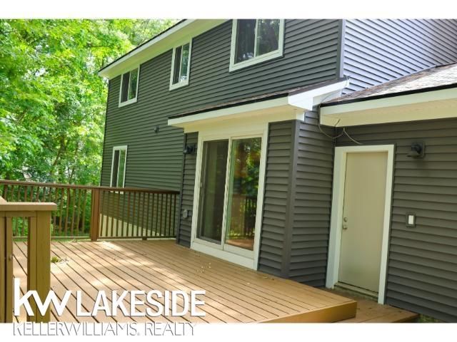 5096 Mohawk Avenue, Clarkston, MI 48348