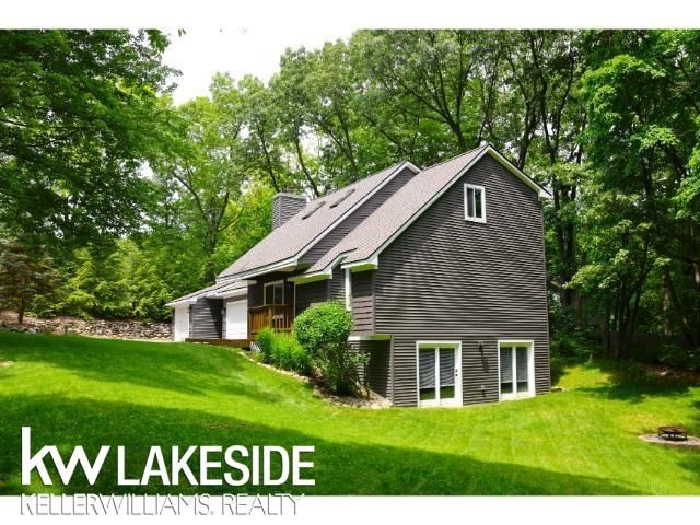 5096 Mohawk Avenue, Clarkston, MI 48348