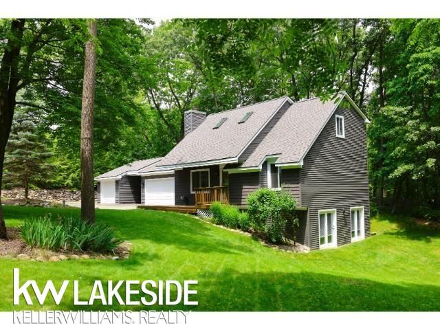 5096 Mohawk Avenue, Clarkston, MI 48348