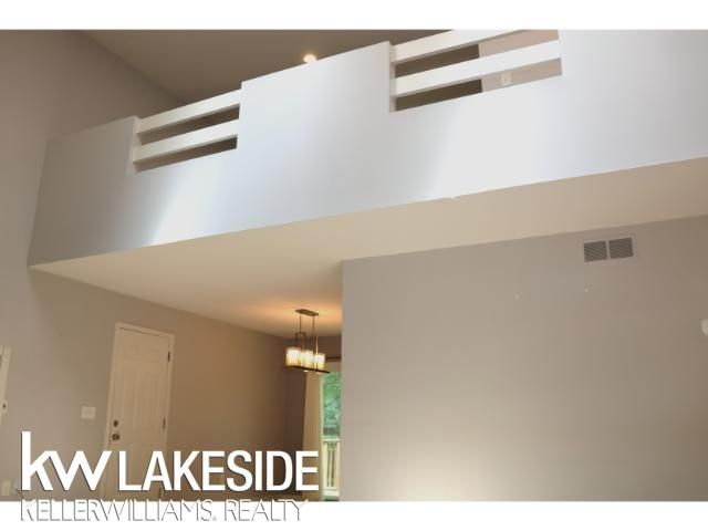 5096 Mohawk Avenue, Clarkston, MI 48348