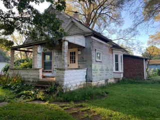 307 E Goshen Road, Osceola, IN 46561