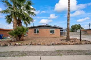 8311 E Appomattox Street, Tucson, AZ 85710