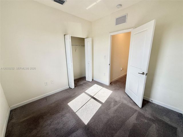 11119 W 34th Way 11119, Hialeah, FL 33018